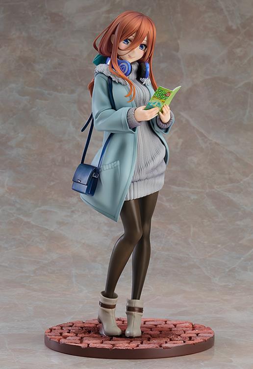 The Quintessential Quintuplets Miku Nakano (Date Style Ver.) 1/6 Scale Figure