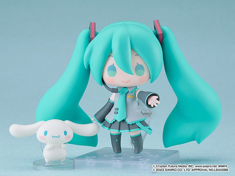 Vocaloid Nendoroid No.2306 Hatsune Miku (Cinnamoroll Collaboration Ver.)