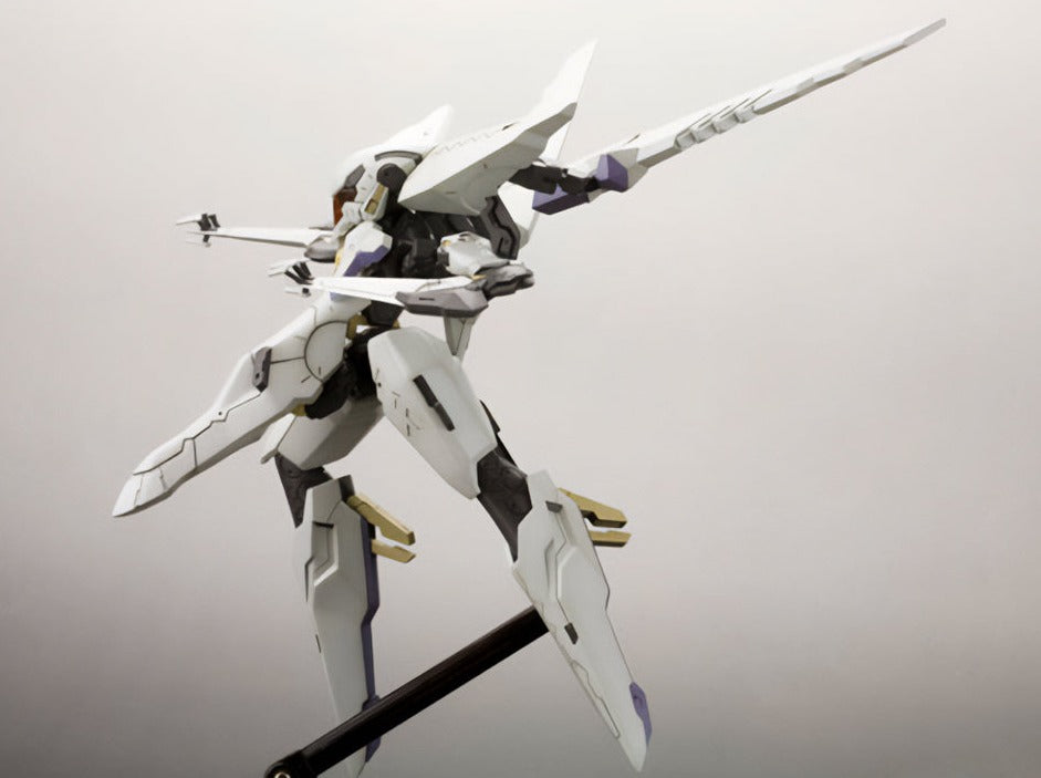 Anubis Zone of the Enders Vic Viper Model Kit (Reissue)