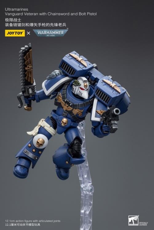 Warhammer 40k Ultramarines Vanguard Veteran with Chainsword & Bolt Pistol 1/18 Scale Figure