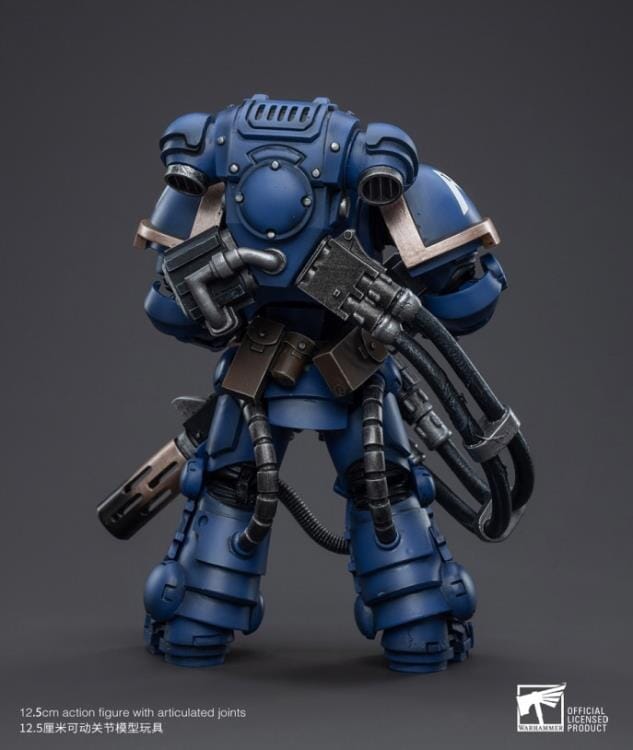 Warhammer 40K Ultramarines Primaris Eradicator 1 1/18 Scale Figure