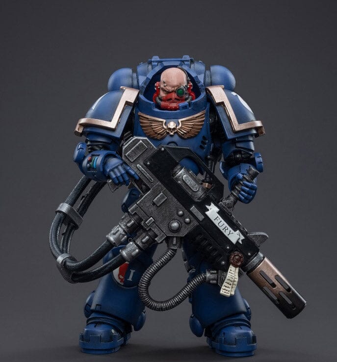 Warhammer 40K Ultramarines Primaris Eradicator 1 1/18 Scale Figure