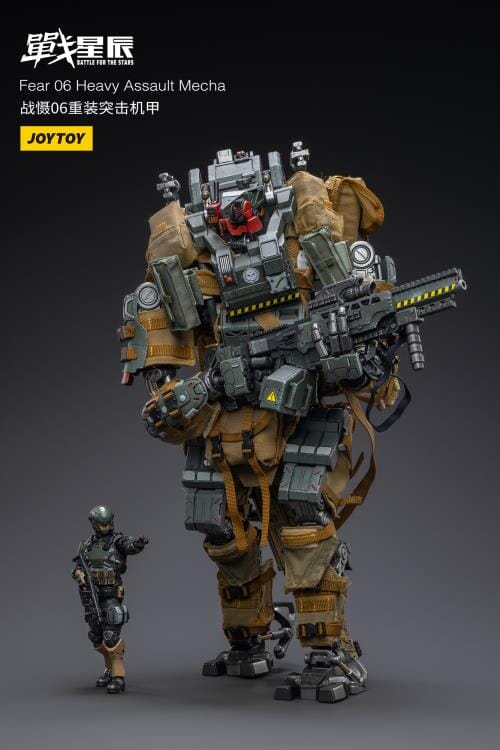 Battle for the Stars FEAR VI (Heavy Assault) With Pilot 1/18 Scale Figure Set