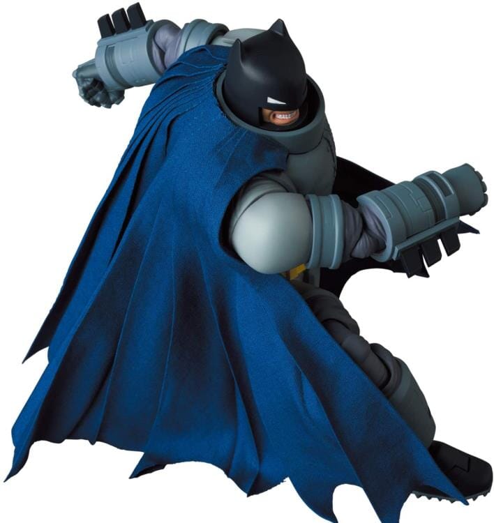 Batman The Dark Knight Returns MAFEX No.146 Armored Batman