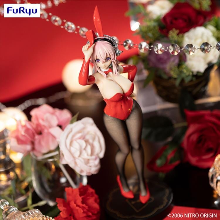 Nitroplus BiCute Bunnies Super Sonico (Red Rabbit Ver.) Figure