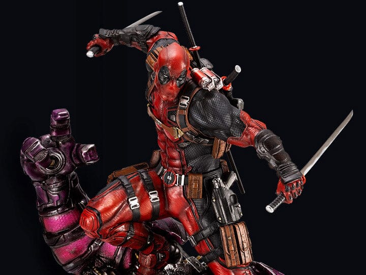 Marvel Fine Art Signature Series Deadpool Limited Edition Statue