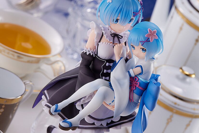 Re Zero Starting Life in Another World Rem & Childhood Rem 1/7 Scale Figure