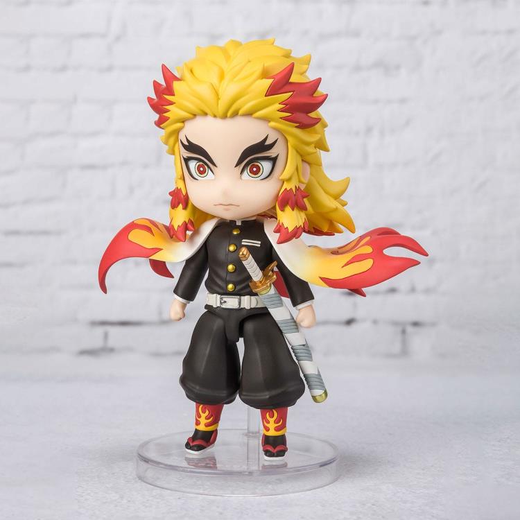 Demon Slayer: Kimetsu no Yaiba Figuarts mini Kyojuro Rengoku (Flame Breathing Ver.)