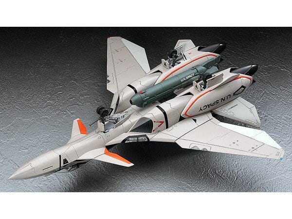 Macross Plus VF-11B Thunderbolt 1/72 Scale Model Kit