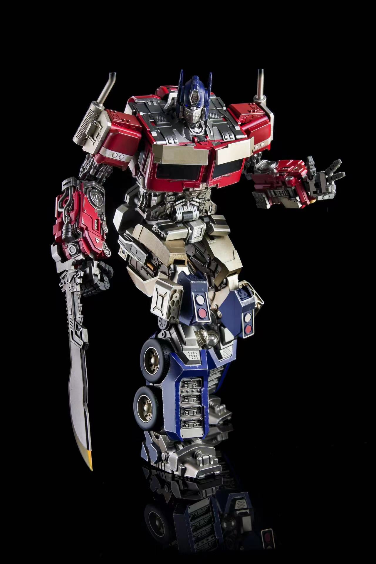 Lucky Cat MVP-01 Atlas Transformable Action Figure