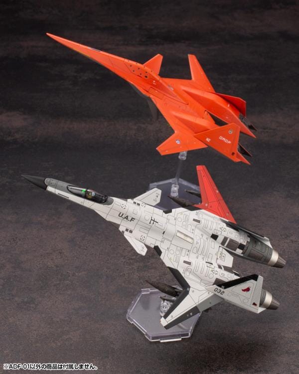 Ace Combat 7 Skies Unknown ADF-01 1/144 Model Kit