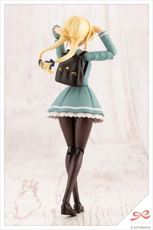 Sousai Shojo Teien St. Iris Girls' High School Winter Clothes Ritsuka Saeki 1/10 Scale Model Kit