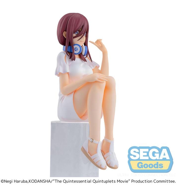 The Quintessential Quintuplets Miku Nakano Premium Perching Figure