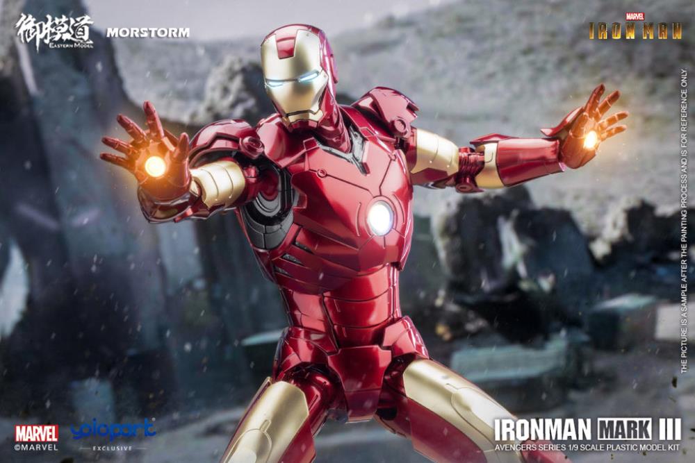 Iron Man Mark III Deluxe 1/9 Scale Model Kit