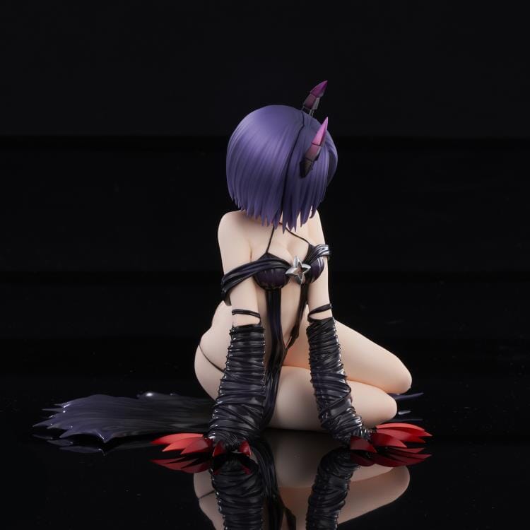 To Love-Ru Darkness Haruna Sairenji (Darkness Ver.) 1/6 Scale Limited Edition Figure