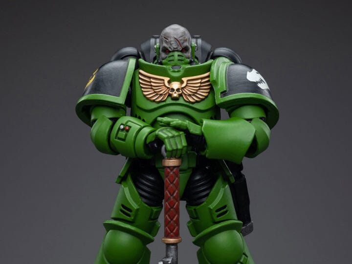 Warhammer 40K Salamanders Assault Intercessors Sergeant Krajax 1/18 Scale Figure