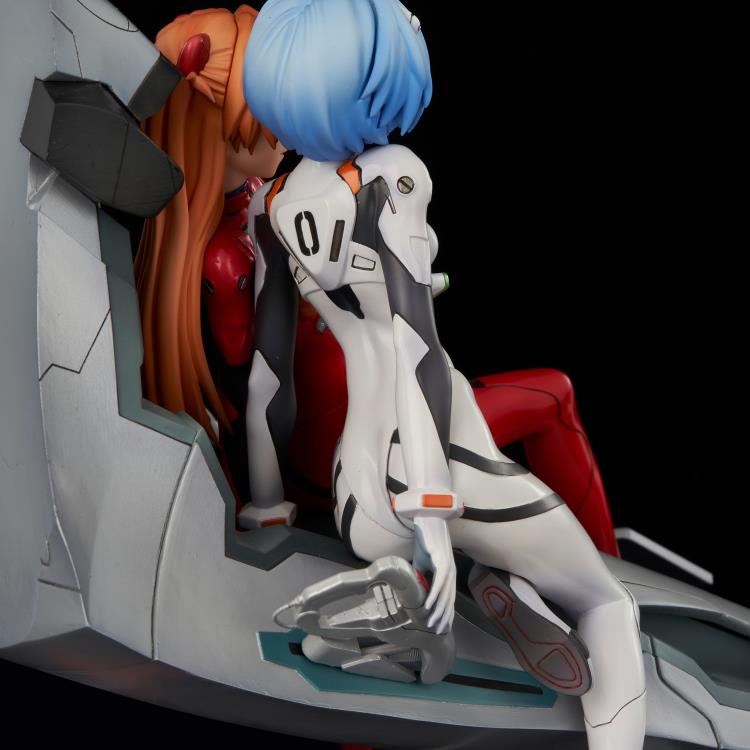 Neon Genesis Evangelion Rei & Asuka Twinmore Object Figure