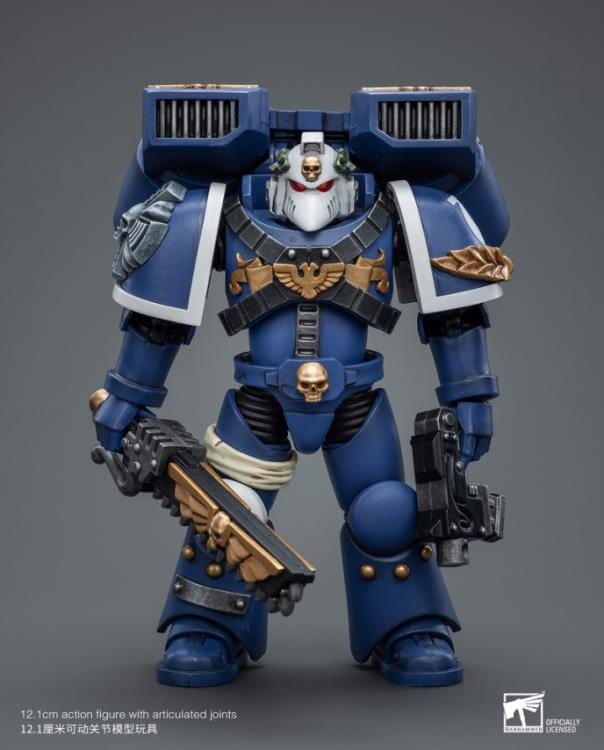 Warhammer 40k Ultramarines Vanguard Veteran with Chainsword & Bolt Pistol 1/18 Scale Figure