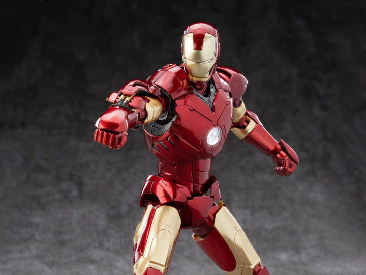 Iron Man Mark III Deluxe 1/9 Scale Model Kit