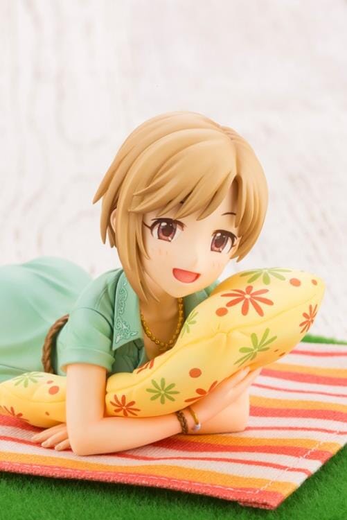 The Idolmaster Cinderella Girls Off Stage Yumi Aiba 1/8 Scale Figure