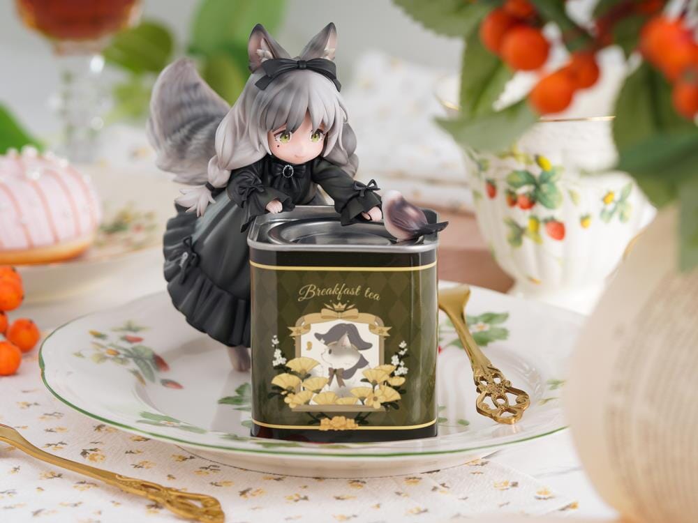 Decorated Life Collection Tea Time Cats Vol. 1 Pastoral Cat Figure & Tea Canister