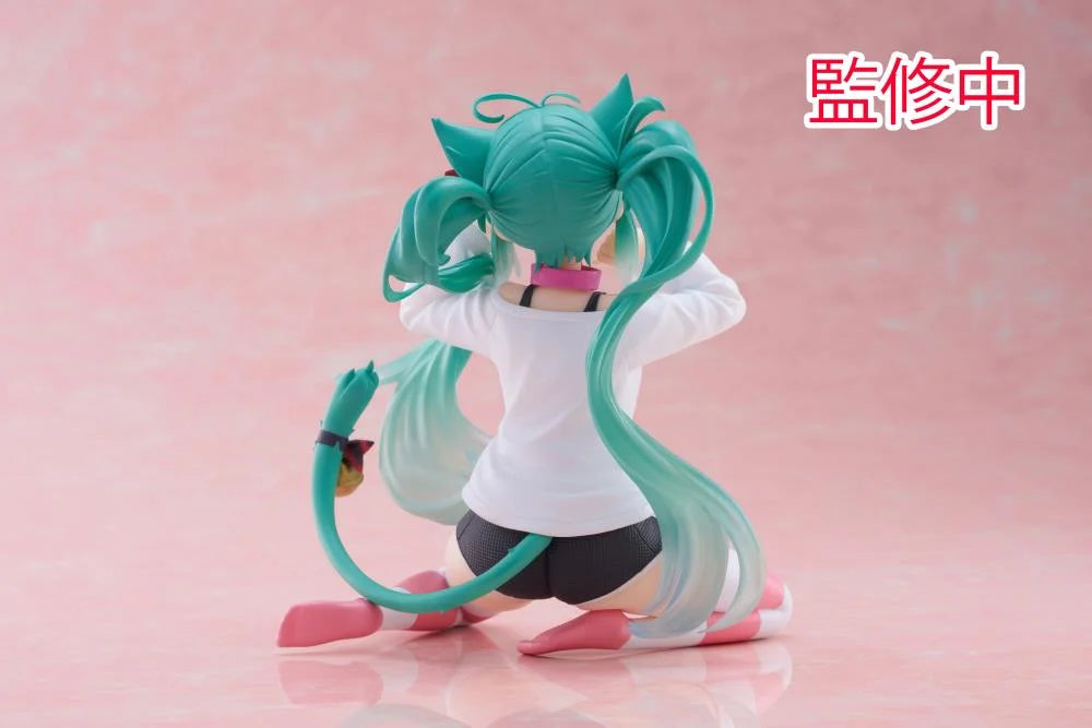 Vocaloid Desktop Cute Miku Hatsune (Nekomimi T-Shirt Ver.) Figure