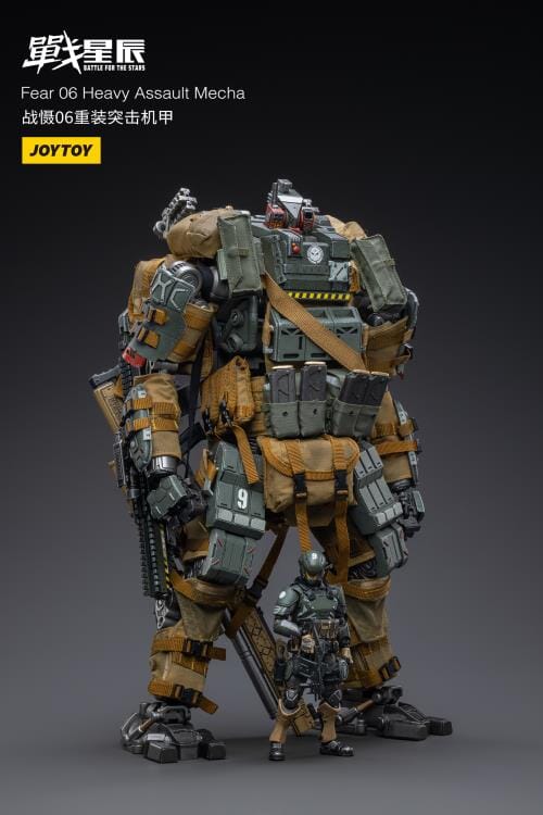 Battle for the Stars FEAR VI (Heavy Assault) With Pilot 1/18 Scale Figure Set