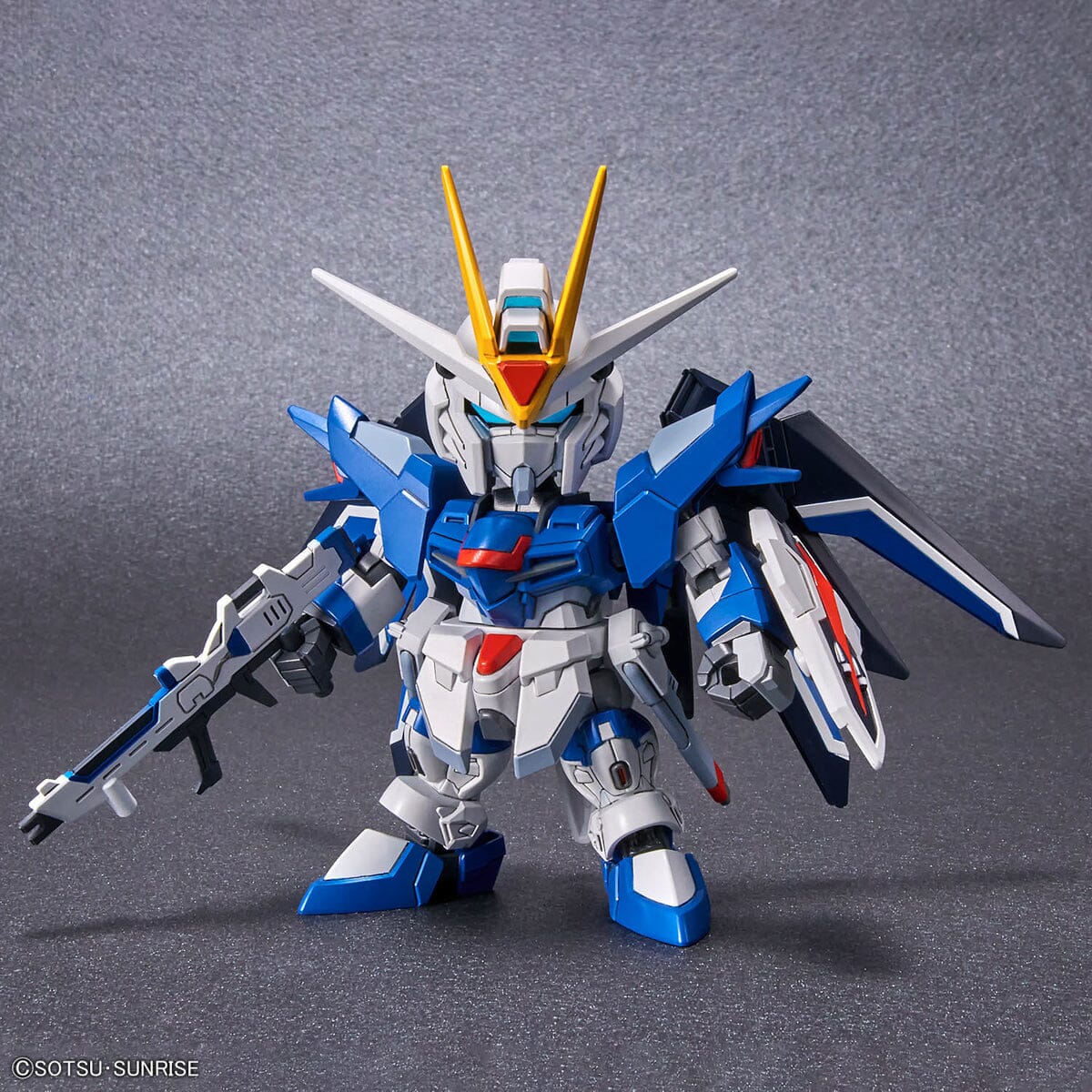 SD Gundam Ex-Standard 20 Rising Freedom Gundam