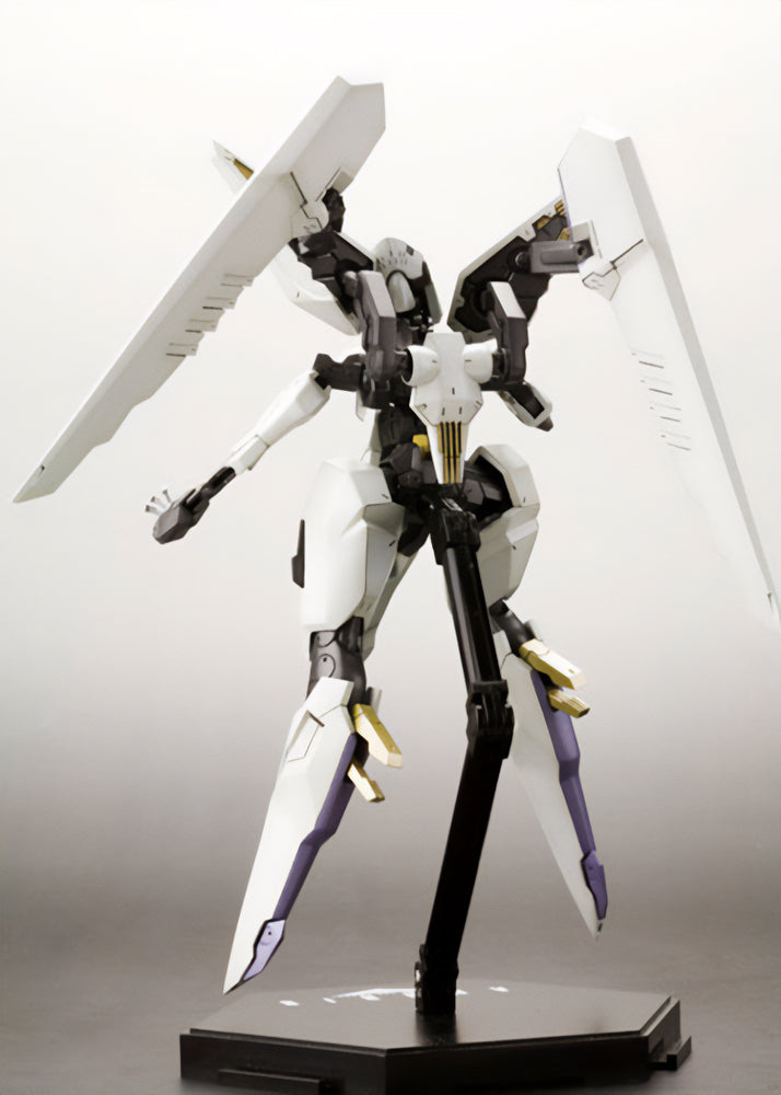 Anubis Zone of the Enders Vic Viper Model Kit (Reissue)