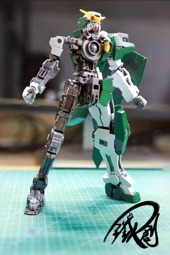 Iron Create Gundam 1/100 Metal Inner Frame for MG Dynames (GN-002)