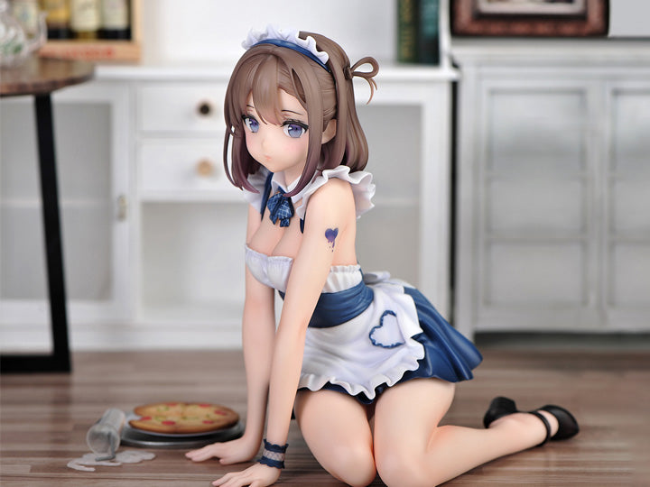 Gray Duckling Maid 1/6 Scale Figure