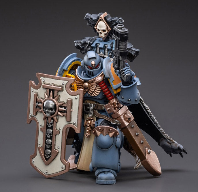 Warhammer 40K Primaris Space Marines Space Wolve Bladeguard Veteran 1/18 Scale Figure (Reissue)