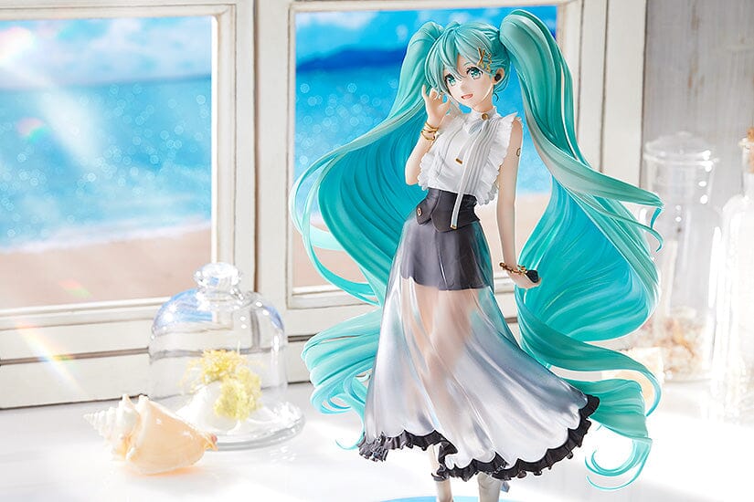 Vocaloid Character Vocal Series 01 Hatsune Miku (NT Style Casual Wear Ver.) 1/6 Scale Figure