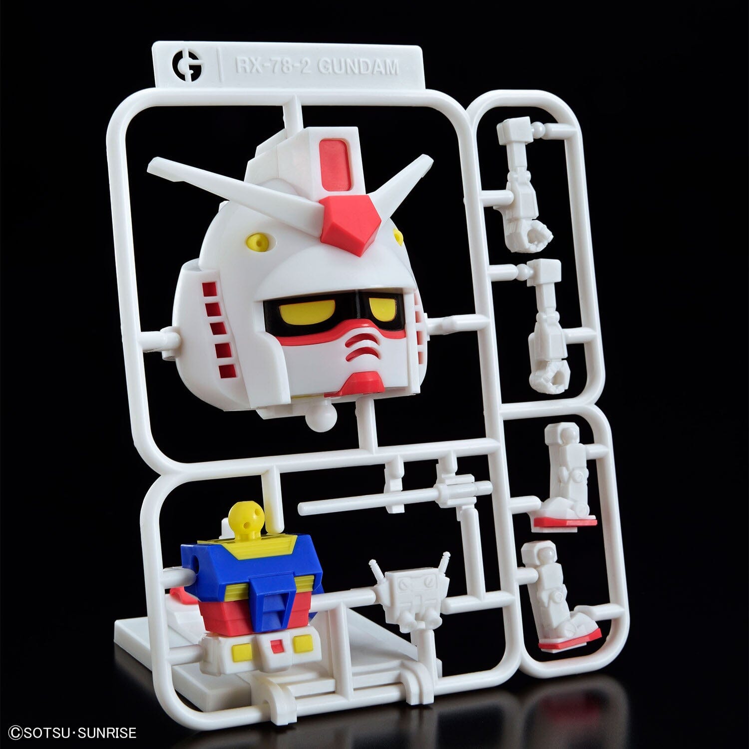 Mobile Suit Gundam Gundam-kun DX (Runner Ver.) Model Kit