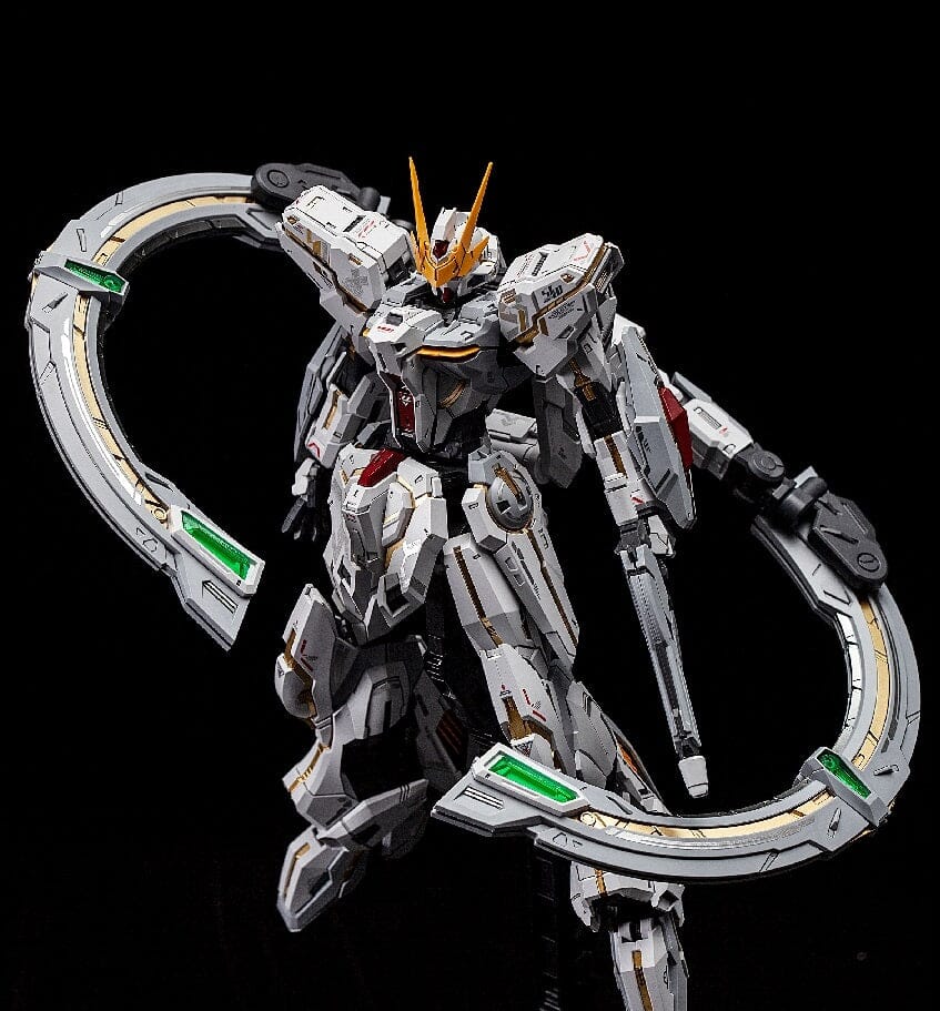 Supreme Evolution MG 1/100 Eternal Star Glory Model Kit