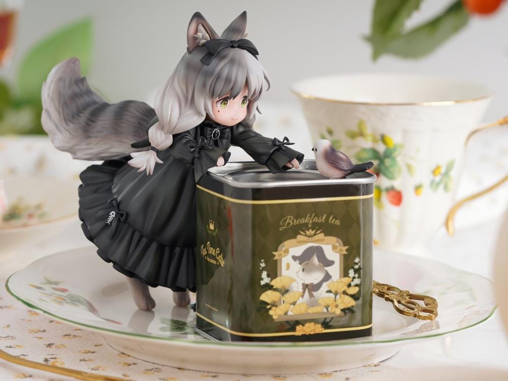 Decorated Life Collection Tea Time Cats Vol. 1 Pastoral Cat Figure & Tea Canister