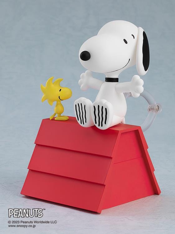 Peanuts Nendoroid No.2200 Snoopy