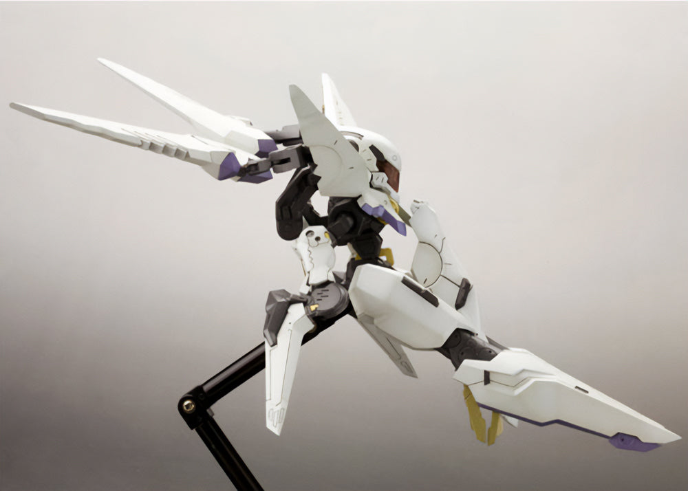 Anubis Zone of the Enders Vic Viper Model Kit (Reissue)