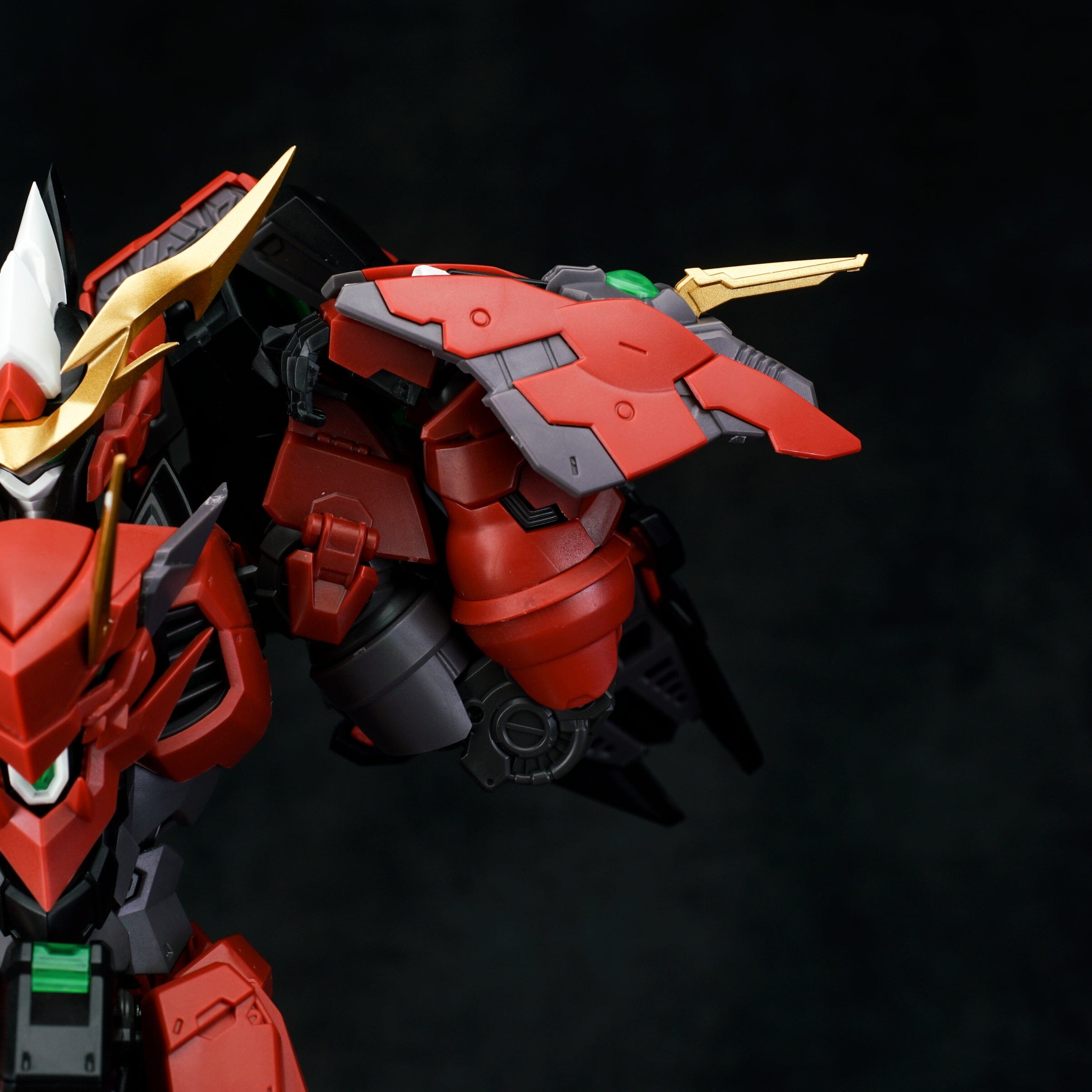 Red Ogre Qingsheng Model Kit