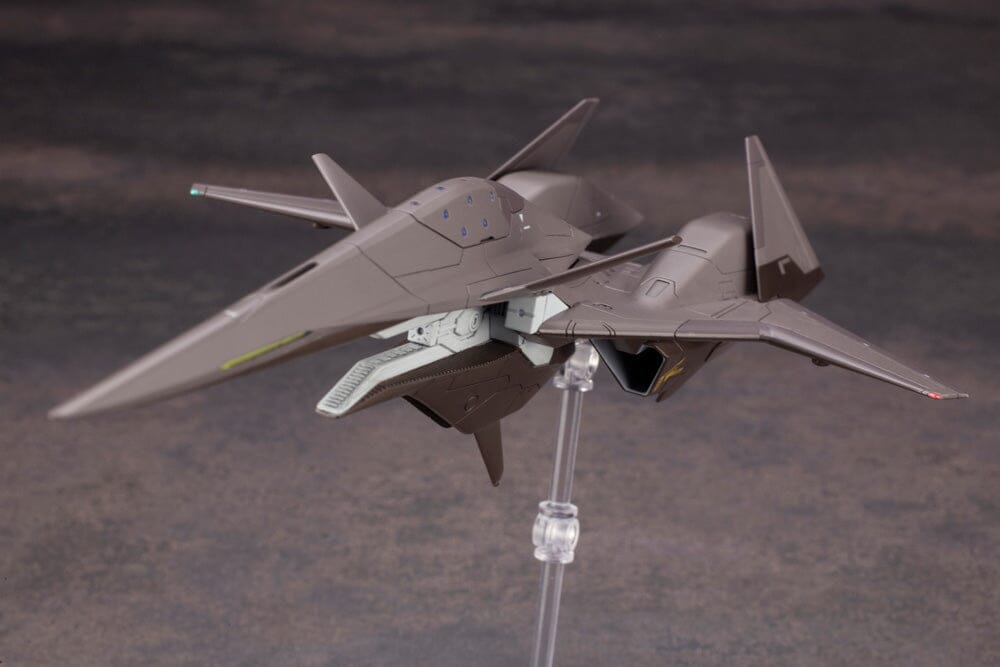 Ace Combat 7 Skies Unknown ADF-01 (Modeler's Edition) 1/144 Scale Model Kit