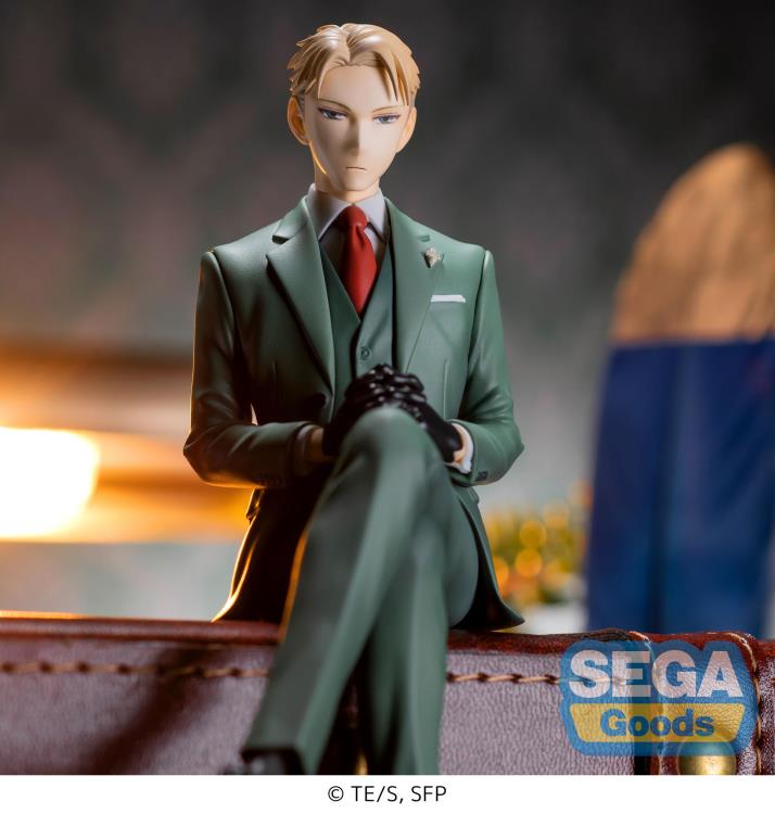 Spy x Family Lloyd Forger Premium Perching Figure