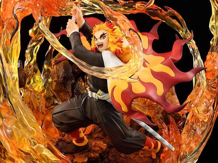 Demon Slayer Kimetsu no Yaiba Kyojuro Rengoku (DX Ver.) 1/8 Scale Figure