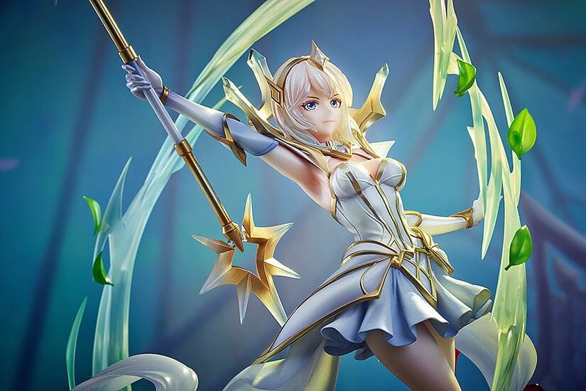 League of Legends Elementalist Lux 1/7 Scale Figure