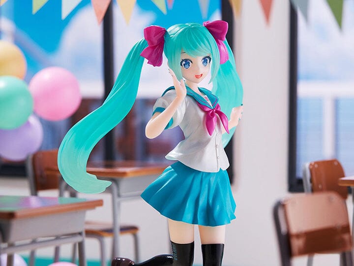 Vocaloid Luminasta Hatsune Miku (16th Anniversary KEI Ver.) Figure