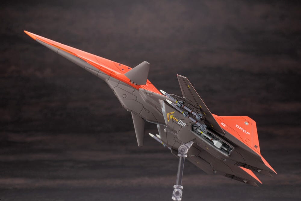 Ace Combat 7 Skies Unknown ADF-01 1/144 Model Kit