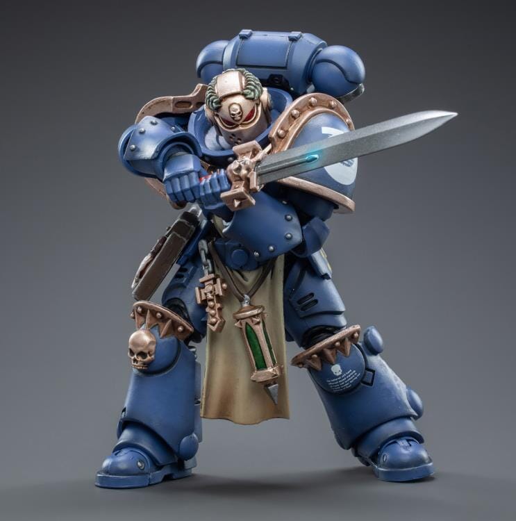 Warhammer 40K Ultramarines Primaris Company Champion 1/18 Scale Figure