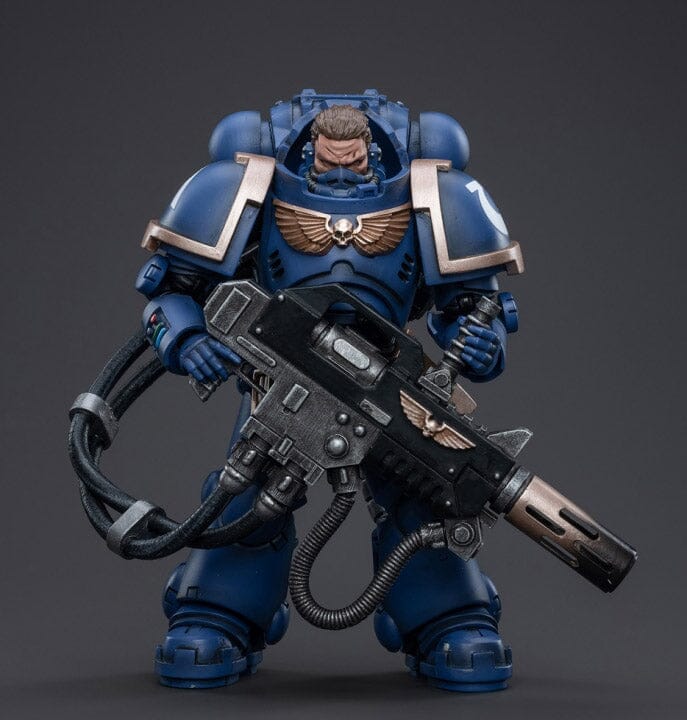 Warhammer 40K Ultramarines Primaris Eradicator 3 1/18 Scale Figure