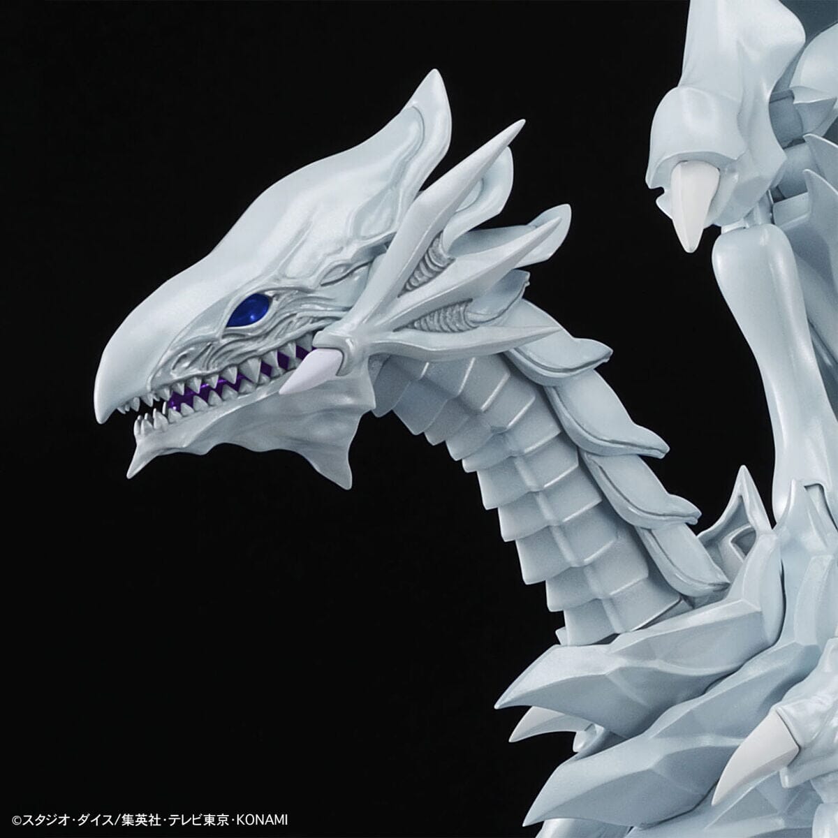 Yu-Gi-Oh! Figure-Rise Standard Amplified Blue-Eyes White Dragon Model Kit