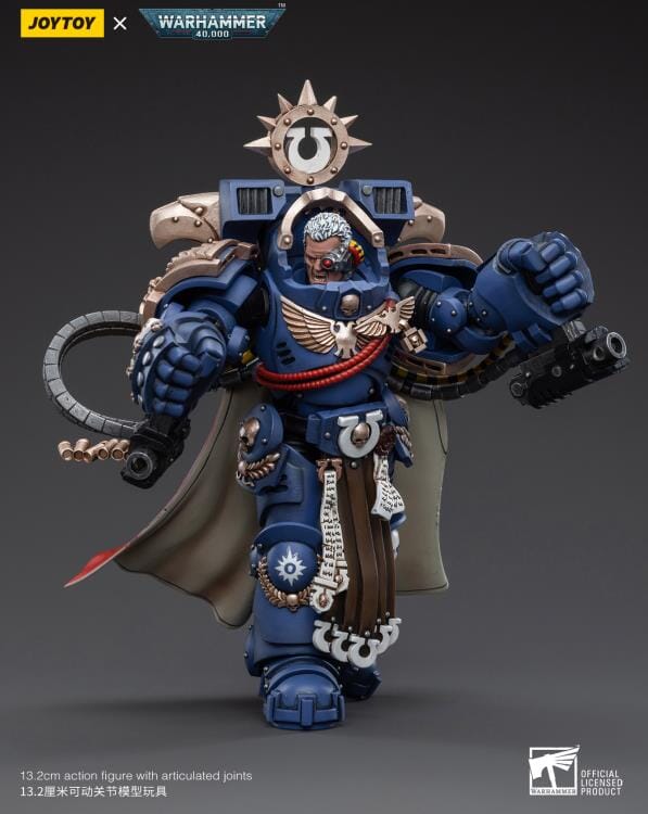 Warhammer 40K Ultramarines Chapter Master Marneus Calgar 1/18 Scale Figure