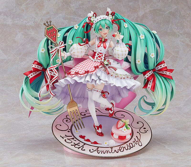 Vocaloid Hatsune Miku Strawberry Motif (15th Anniversary) 1/7 Scale Figure